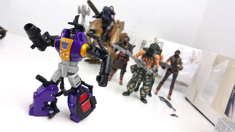 Illustration for article titled Lost Planet Toys Are Better Than Most Lost Planet Games
